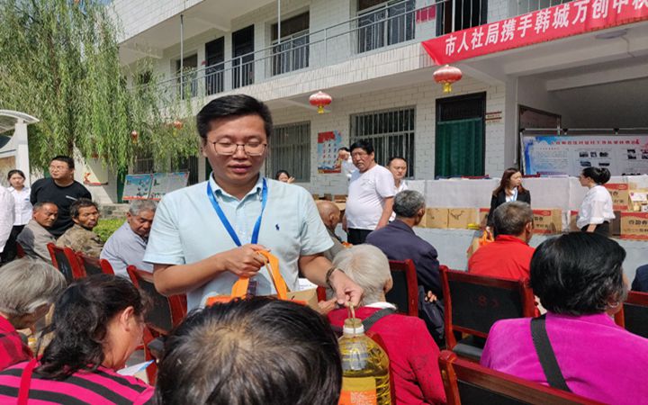 微信图片_20180925094746_副本.jpg