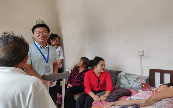 微信图片_20180925094329_副本.jpg